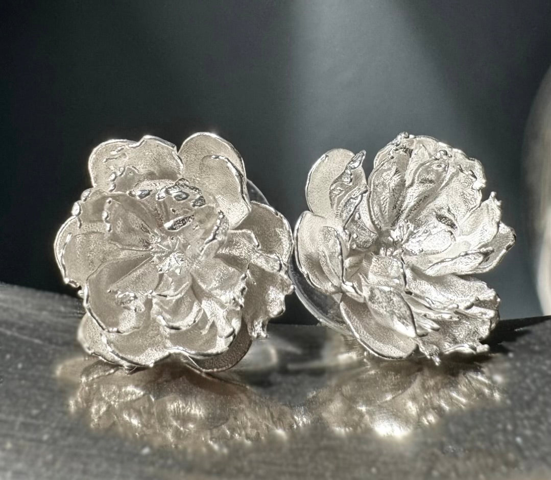 LeLe & Elise - Petite Peony Stud Earrings
